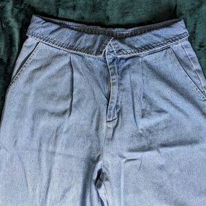 PacSun Women's Collared Wide Leg Light Wash Denim Jeans Size Small